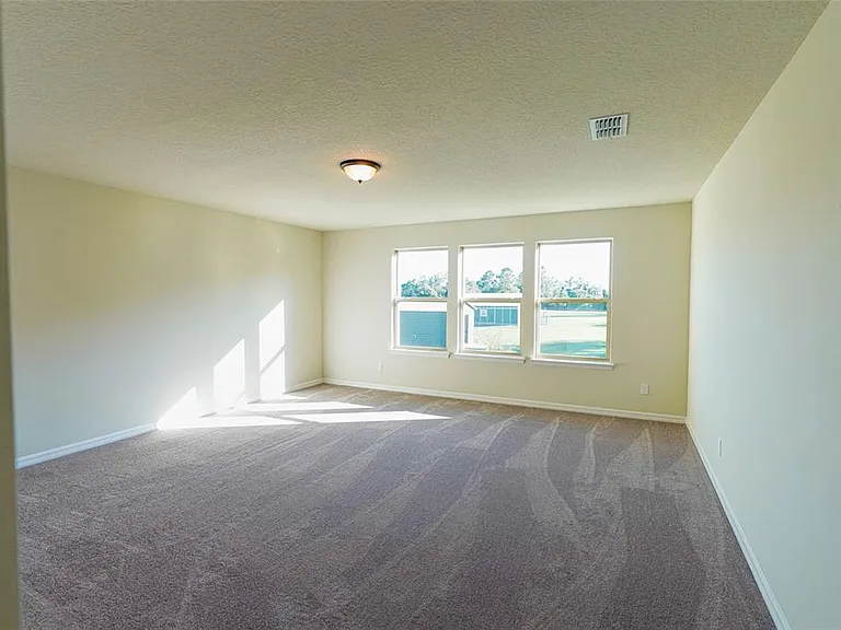 2779 Matera Dr — Photo 7