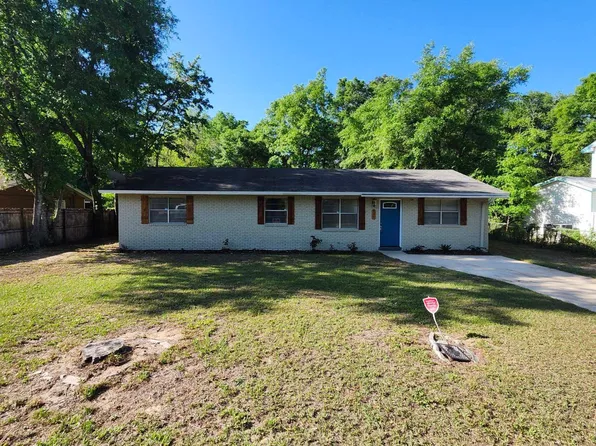 805 Greenleaf Dr, Tallahassee, FL 32305