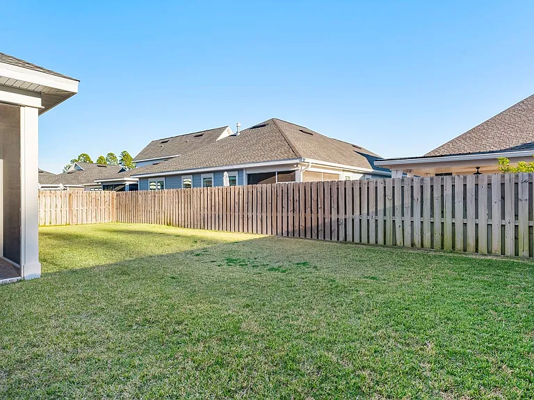 117 Roundwood Dr — Photo 31