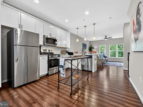 206 Wesley Brown Ln, Annapolis, MD 21401
