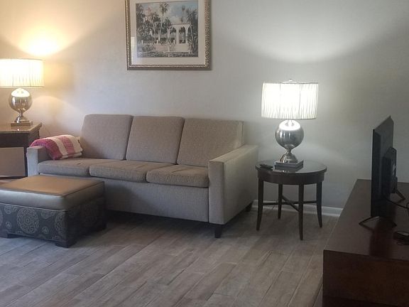 4th image of 1330 Drew St #1