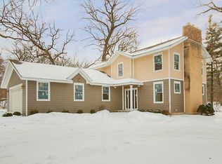 5N353 Crane Rd, St Charles, IL 60175