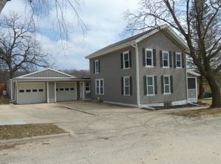 515 Pearl St, Edgerton, WI 53534