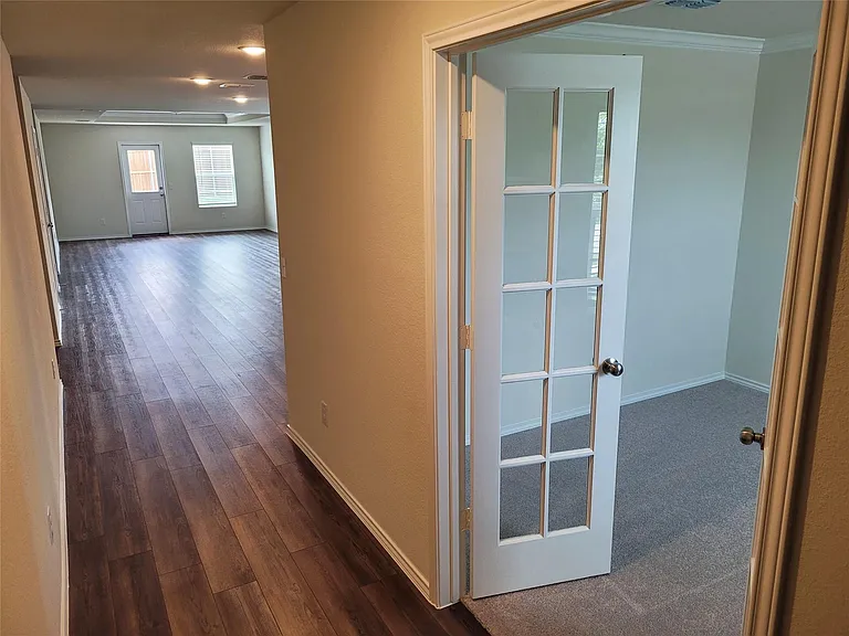 16029 Pemberly Way — Photo 3