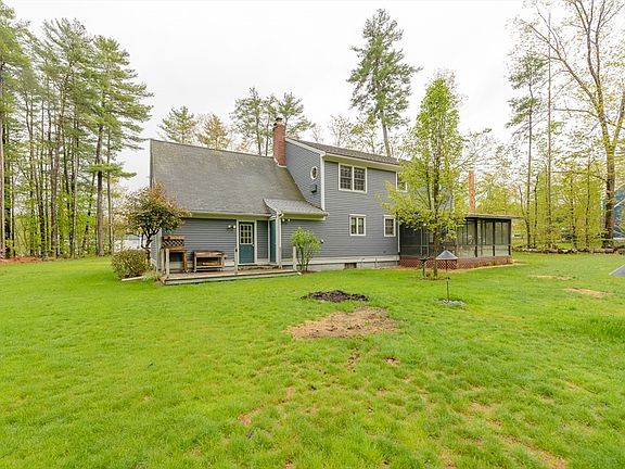2nd image of 17 New Fitchburg Rd