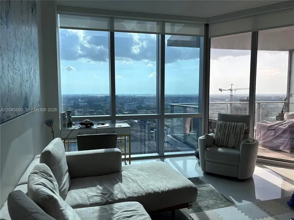 851 NE 1st Ave, Miami, FL