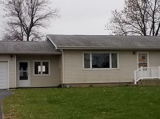 11270 Three Mile Rd, Thomson, IL 61285