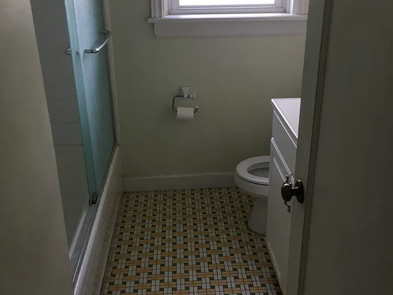 2914 Wingate Ct — Photo 9