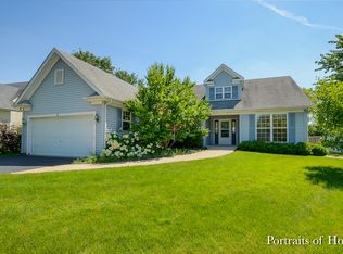 195 Pine Ridge Ln, Montgomery, IL 60538
