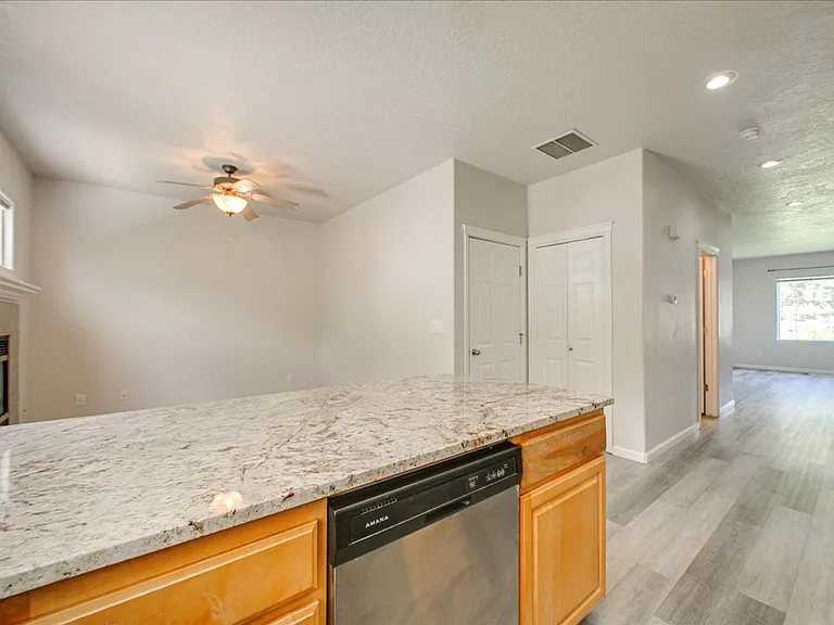 1875 W Nez Perce St — Photo 11