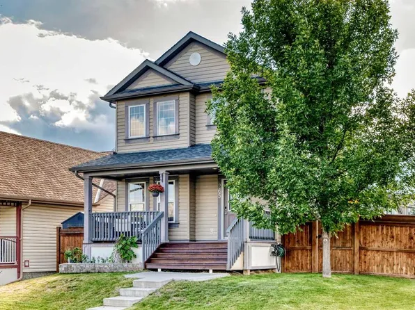 265 E Everglen Rise SW, Calgary, AB T2Y 5E7