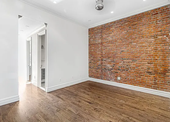 Rented by PREX Realty Corp | media 6