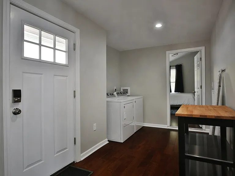 Laundry Room Cabinet
