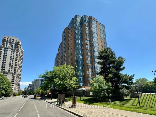 300 Webb Dr #303, Mississauga, ON L5B 3W3