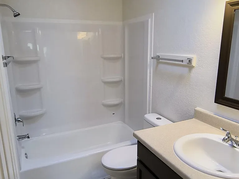 10406 Ashwood Dr — Photo 14