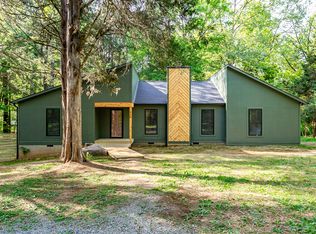 434 Robin Rd, Chapel Hill, NC 27516