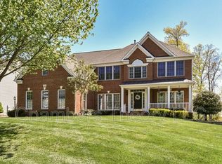 22478 Forest Manor Dr, Ashburn, VA
