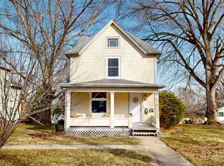 838 Roosevelt St, Iowa City, IA