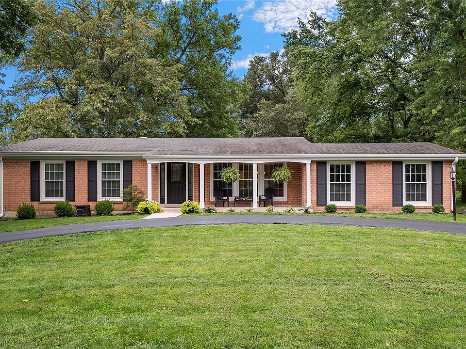 1st image of 839 Claymont Dr