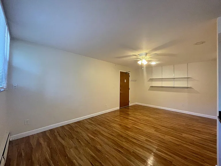 405 6th Ave SE #124 — Photo 4