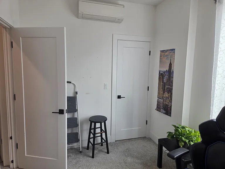 4705 NE 107th Ave — Photo 14