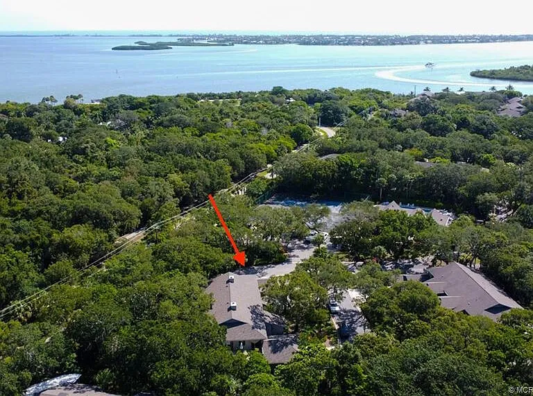 5300 SE Schooner Oaks Way — Photo 3