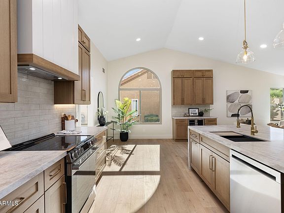 5th image of 4326 E Juanita Avenue