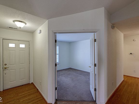 2nd image of 610 Treyburn Lakes Way