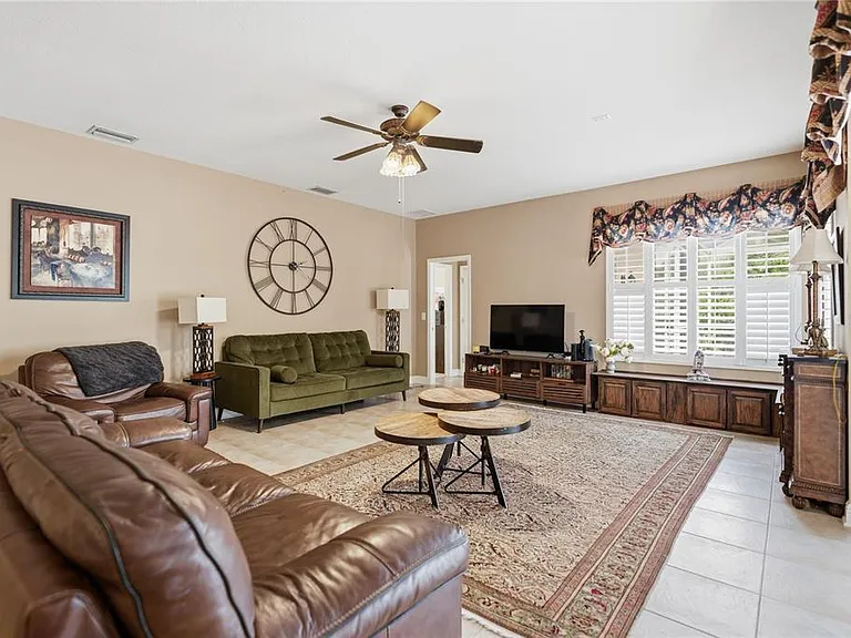 10266 Estuary Dr — Photo 15