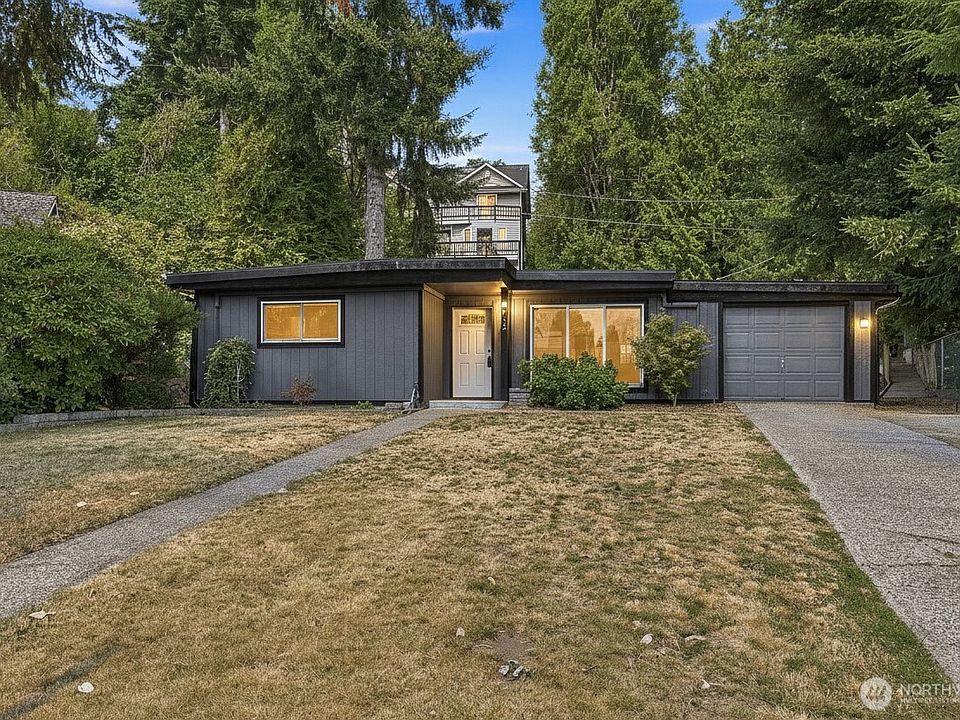 1st image of 3012 SW 102nd Street