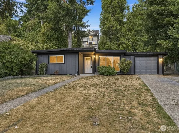 3012 SW 102nd Street, Seattle, WA 98146