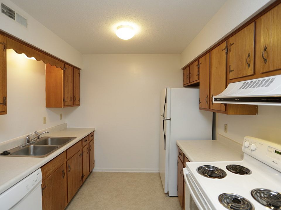 1st image of 1301 S Old 63 APT 305