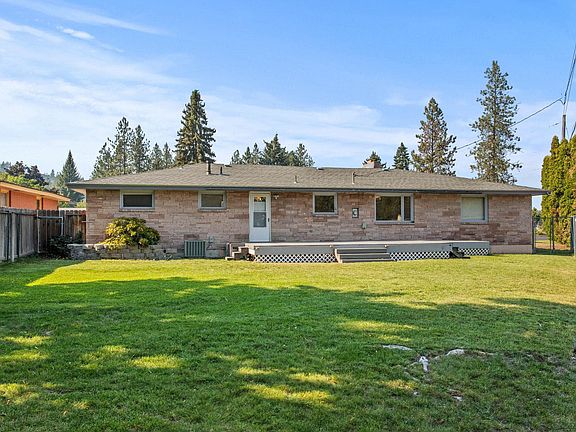 4th image of 8920 N Country Homes Blvd