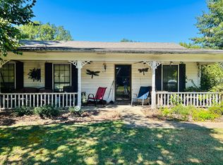 103 Parkway Ave, Nettleton, MS 38858