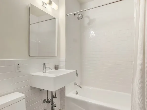 175 East Broadway image 9 of 12