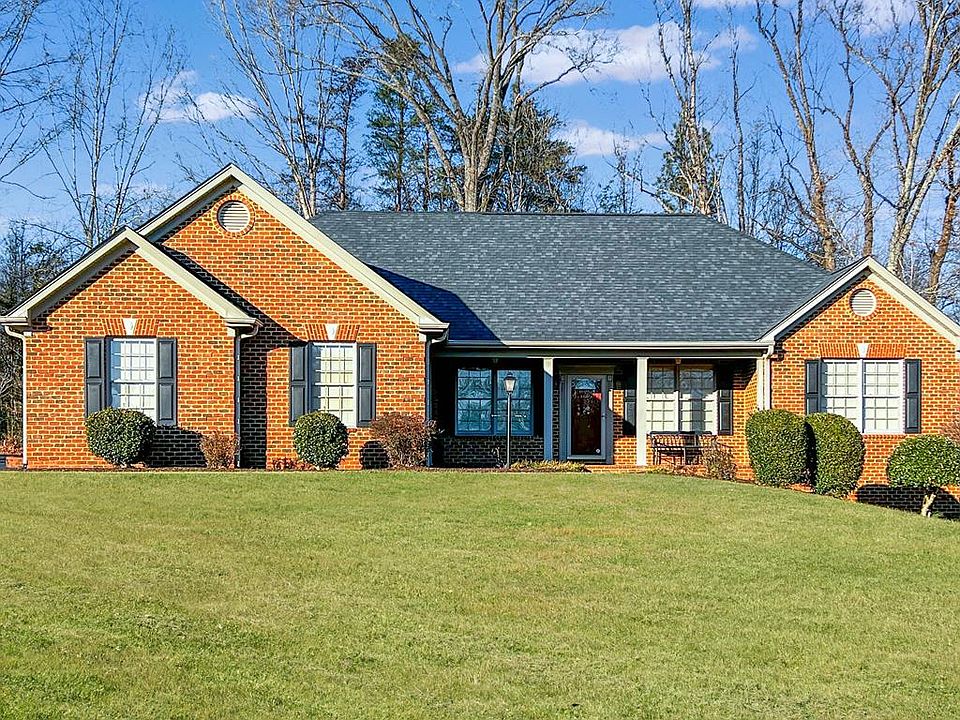 1st image of 125 Dakota Dr