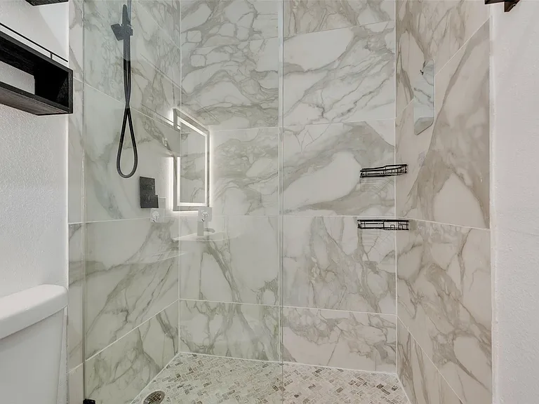 506 N Lancaster Ave #506 — Photo 17