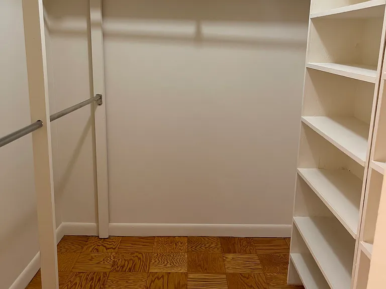 101 Monmouth St #102 — Photo 27