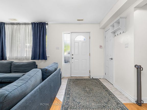 4th image of 237 Cumberland St