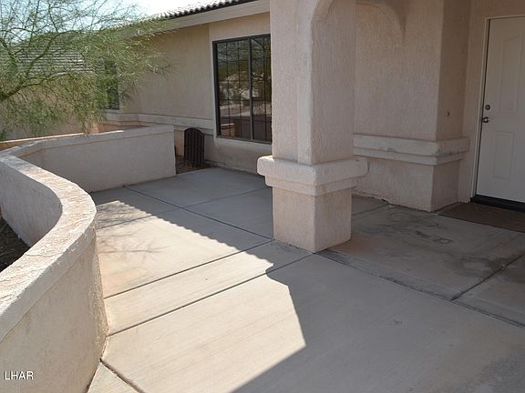 2nd image of 2901 Indian Springs Dr