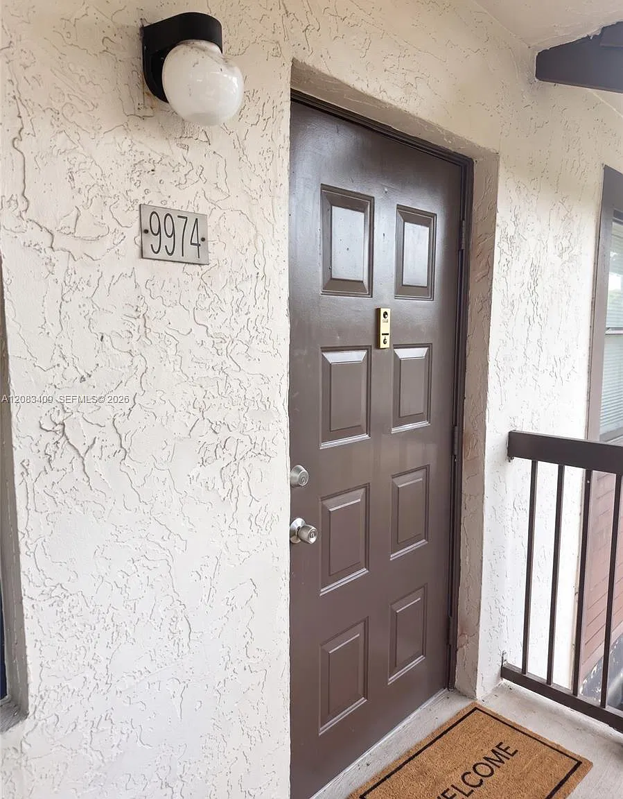 Welleby Shores Condominium — Photo 3