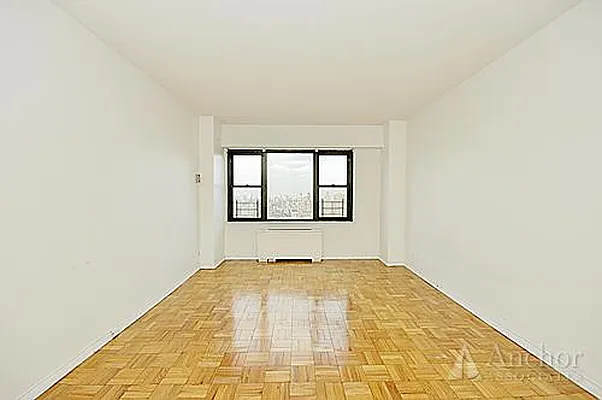 Sold by Anchor Associates | media 4