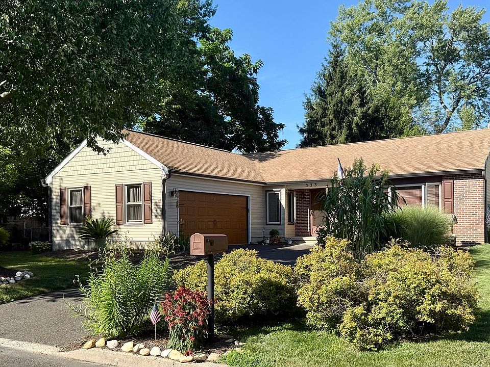 1st image of 333 Adams Ave