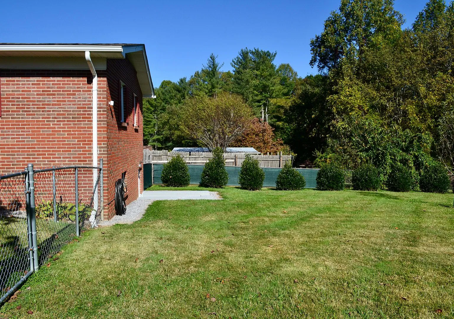 113 Harrell Rd — Photo 4