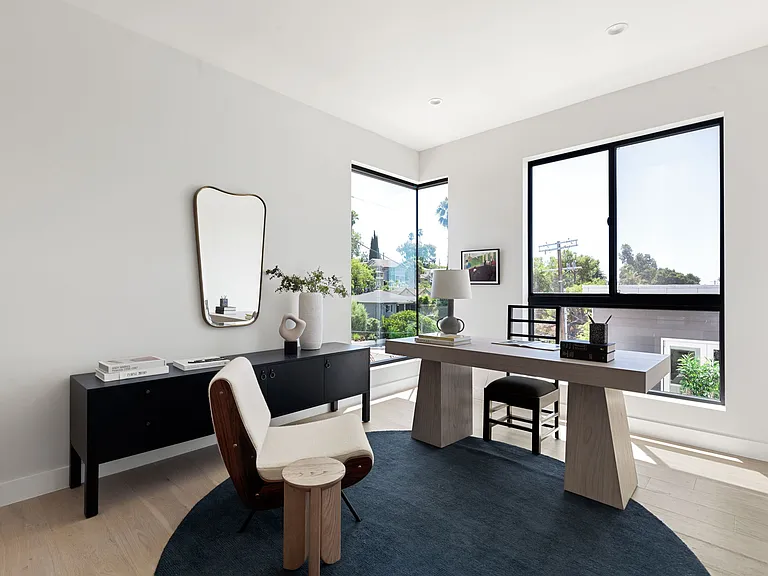 861 1/2 Hyperion Ave — Photo 17