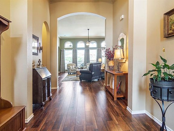 5th image of 7063 Creek Bend Dr