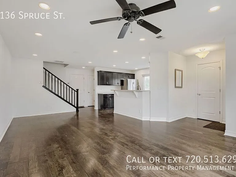 2136 Spruce St — Photo 5