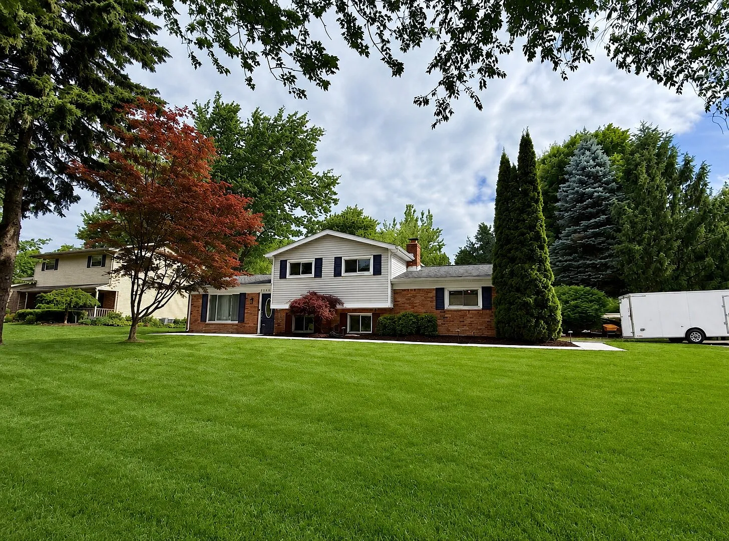 3 bed, 1600 sqft, $2,700 — Photo 4