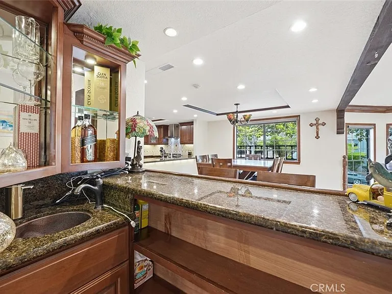 227 S Irena Ave — Photo 22