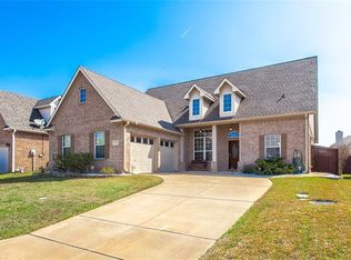509 Mattie Ln, Lake Dallas, TX 75065